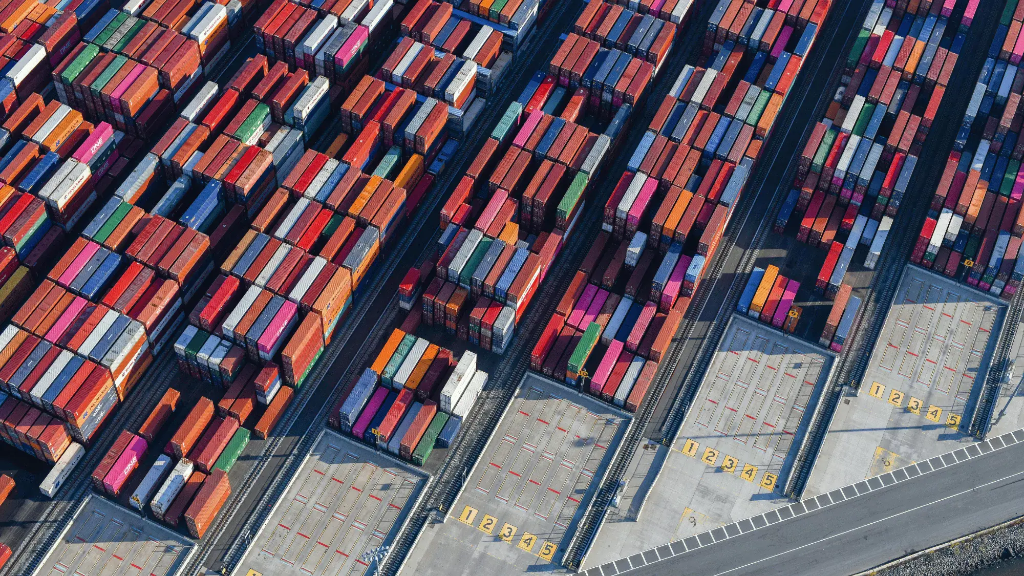 The Predictive Edge: Leverage AI for Smarter Logistics & Supply Chains
