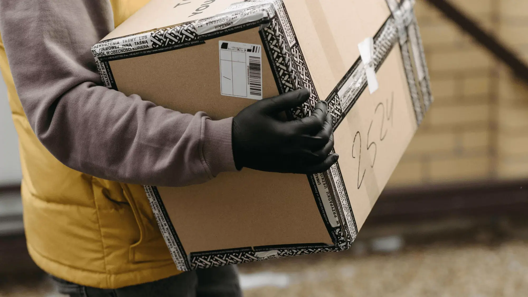 How to Elevate Your Customer Experience Through Outbound Freight